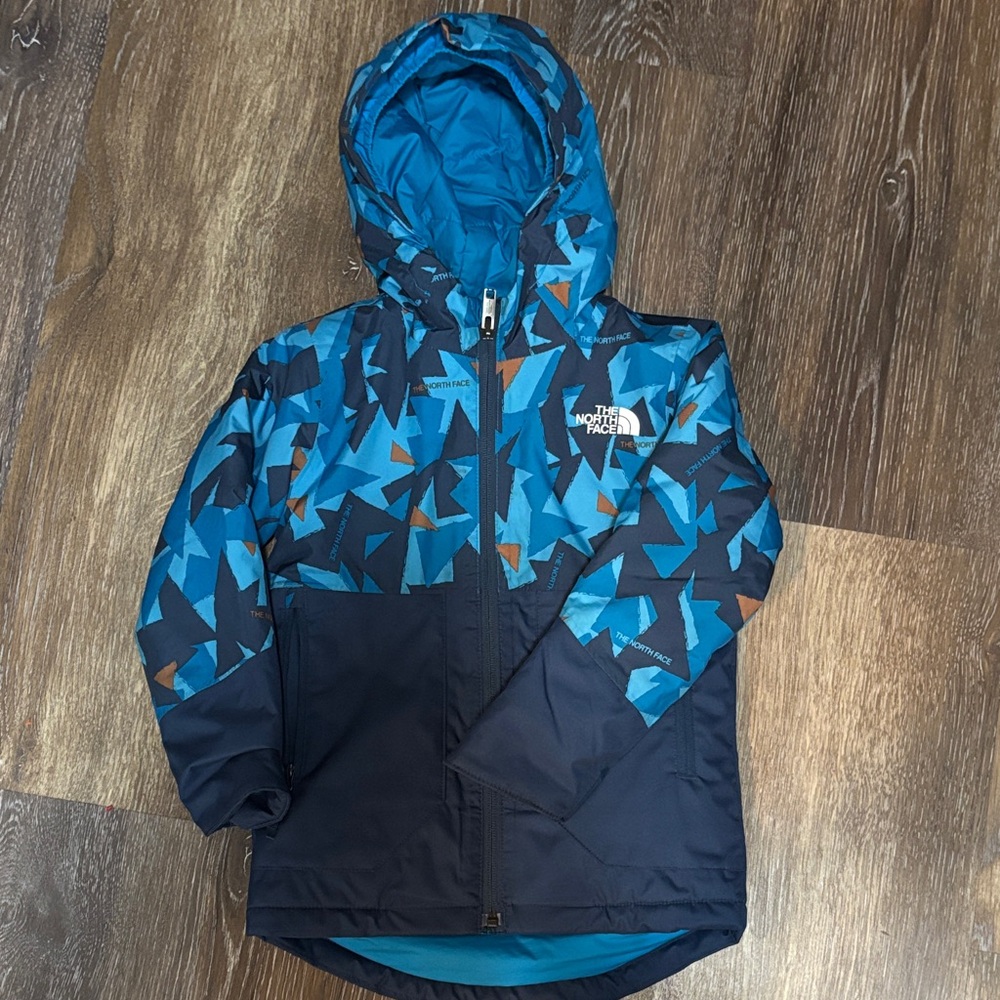 The North Face Kids' Blue and Black Geometric Raincoat
